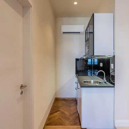 Appartement Riva - The Heart Of Palace