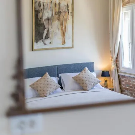 Riva - The Heart Of Palace Appartement Split